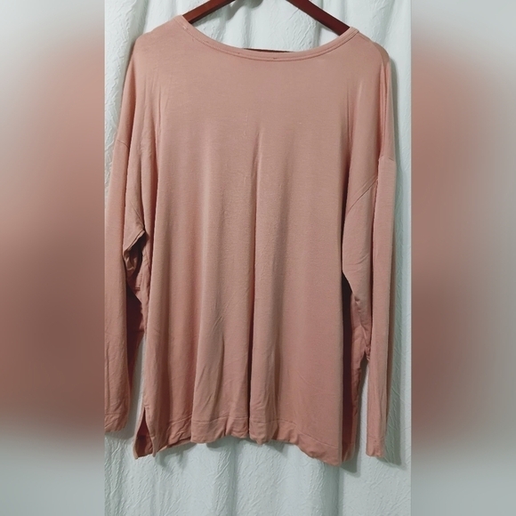 3 X$20. Pink LOFT long sleeve dolman tee - Picture 2 of 7